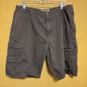 Y2K Wrangler Men's Gray Cargo Shorts Size 36